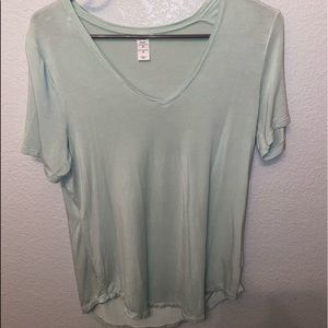 Mint v neck